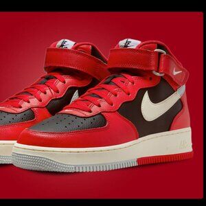 Nike Men's Air Force 1 Mid '07 Triple Black Leather High Tops - Size 10.5